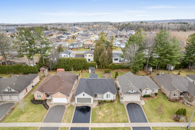 29 Forest Drive, Brighton, Brighton, Canada