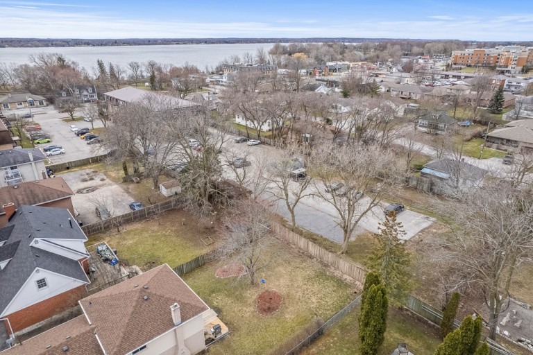 16 Applewood Drive, Belleville, Canada photo 45