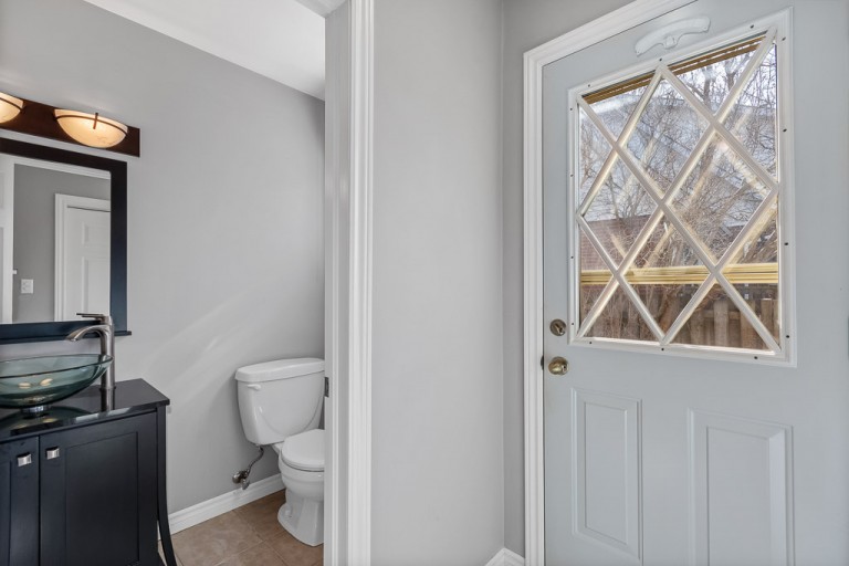 16 Applewood Drive, Belleville, Canada photo 30