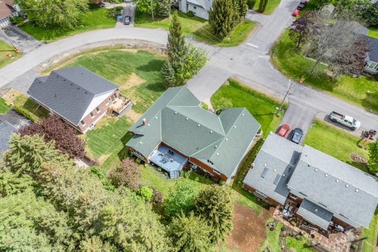 8 Mohawk Ave, Brighton, Canada photo 43