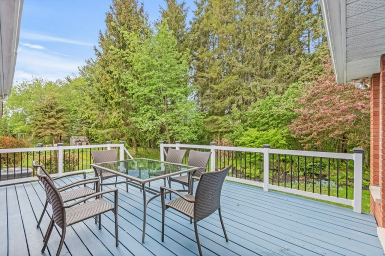 8 Mohawk Ave, Brighton, Canada photo 38