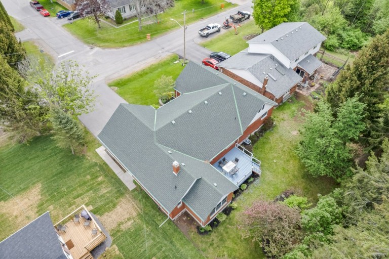 8 Mohawk Ave, Brighton, Canada photo 44