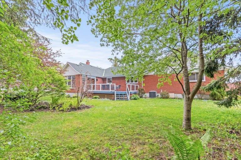 8 Mohawk Ave, Brighton, Canada photo 41