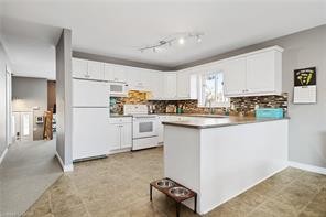 137 Finch St, Belleville, Canada