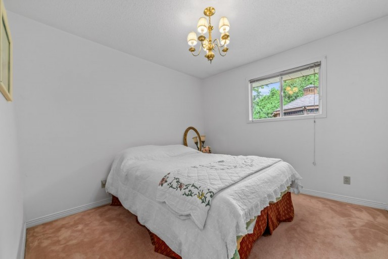 137 Lawson Road, Brighton, Canada photo 26