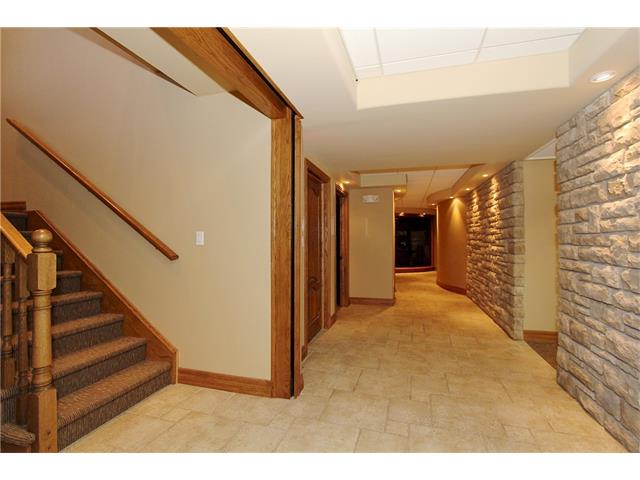 735 Bridge Street W, Waterloo, Ontario, Canada