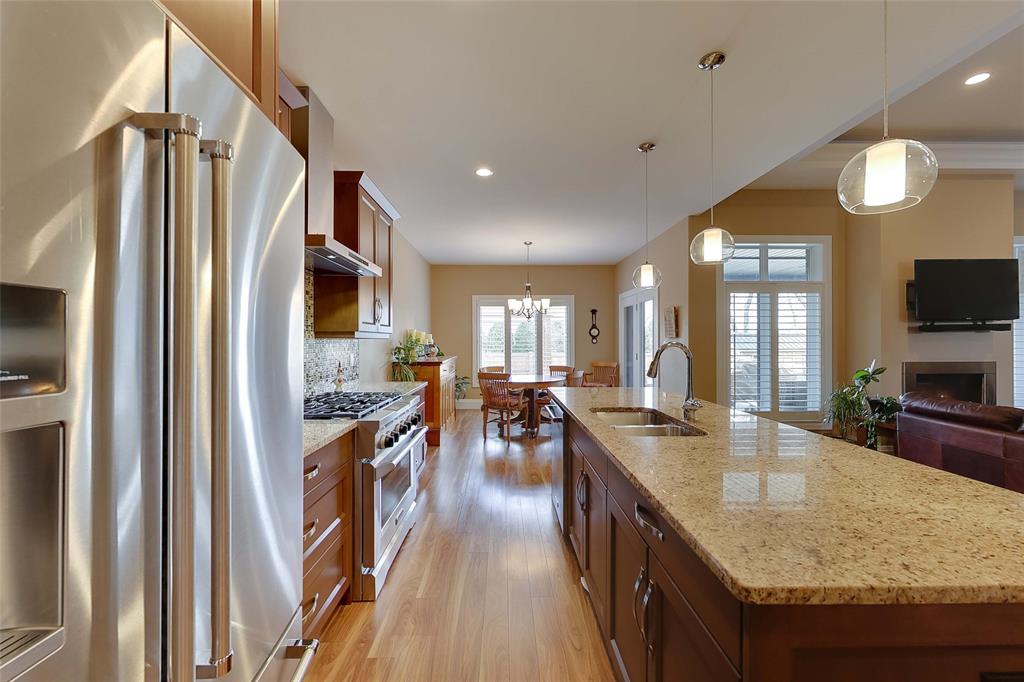 142 SANDPIPER Drive, Sarnia Ontario, Canada