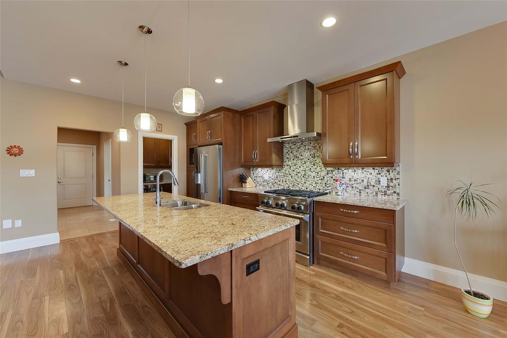 142 SANDPIPER Drive, Sarnia Ontario, Canada