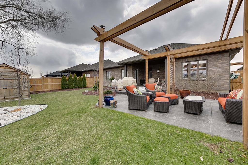 142 SANDPIPER Drive, Sarnia Ontario, Canada