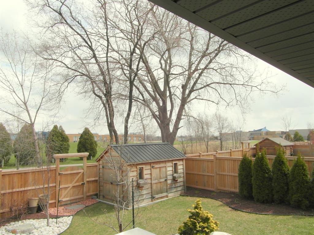 142 SANDPIPER Drive, Sarnia Ontario, Canada