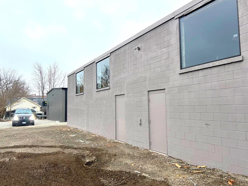 264-270 TECUMSEH Street, Sarnia, Ontario, Canada