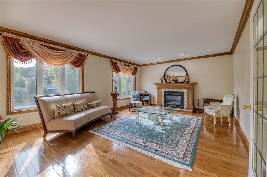 1224 LAKE HURON Parkway, Sarnia, Ontario, Canada