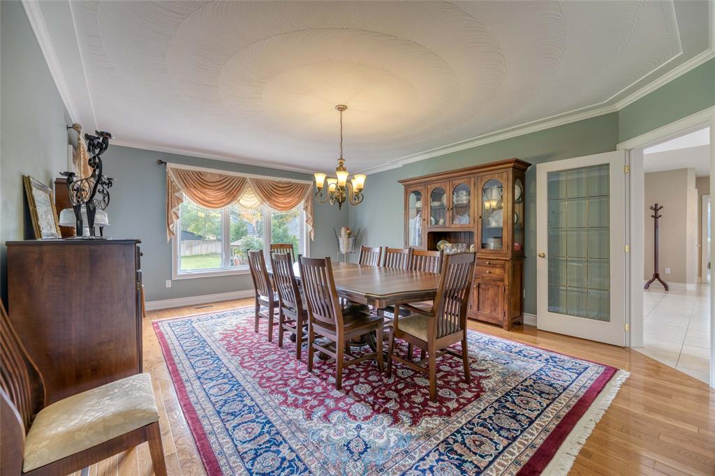 1224 LAKE HURON Parkway, Sarnia, Ontario, Canada
