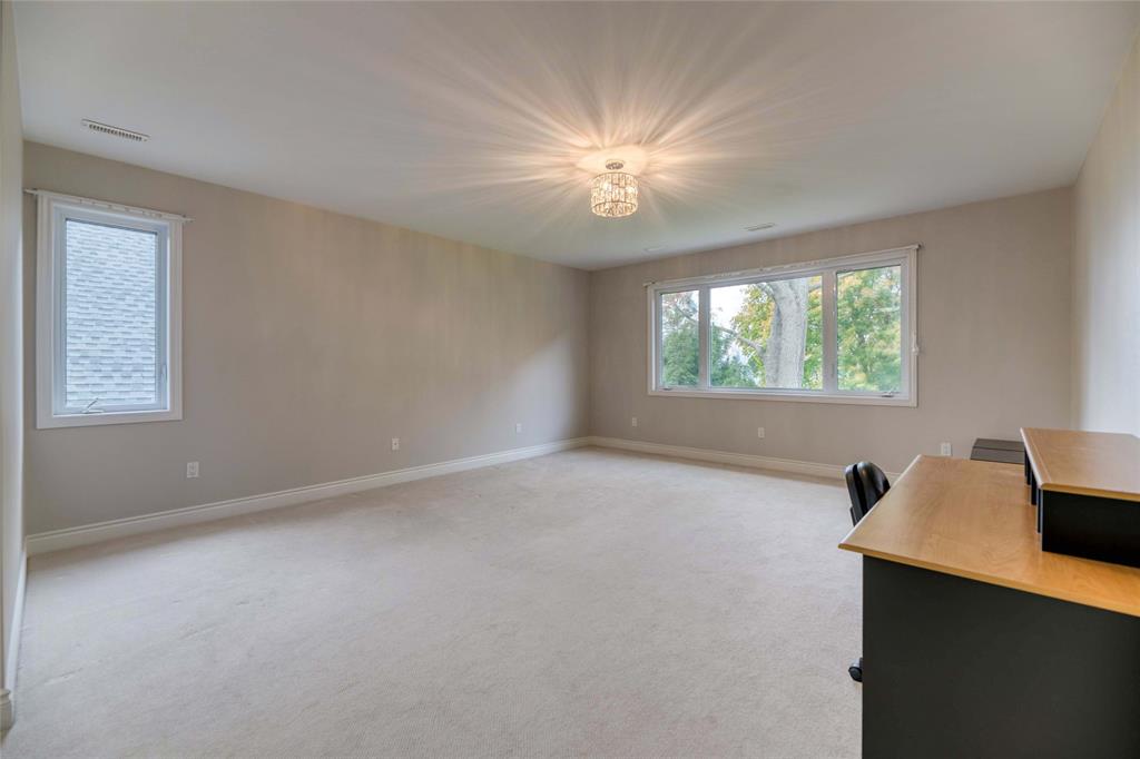 1224 LAKE HURON Parkway, Sarnia, Ontario, Canada
