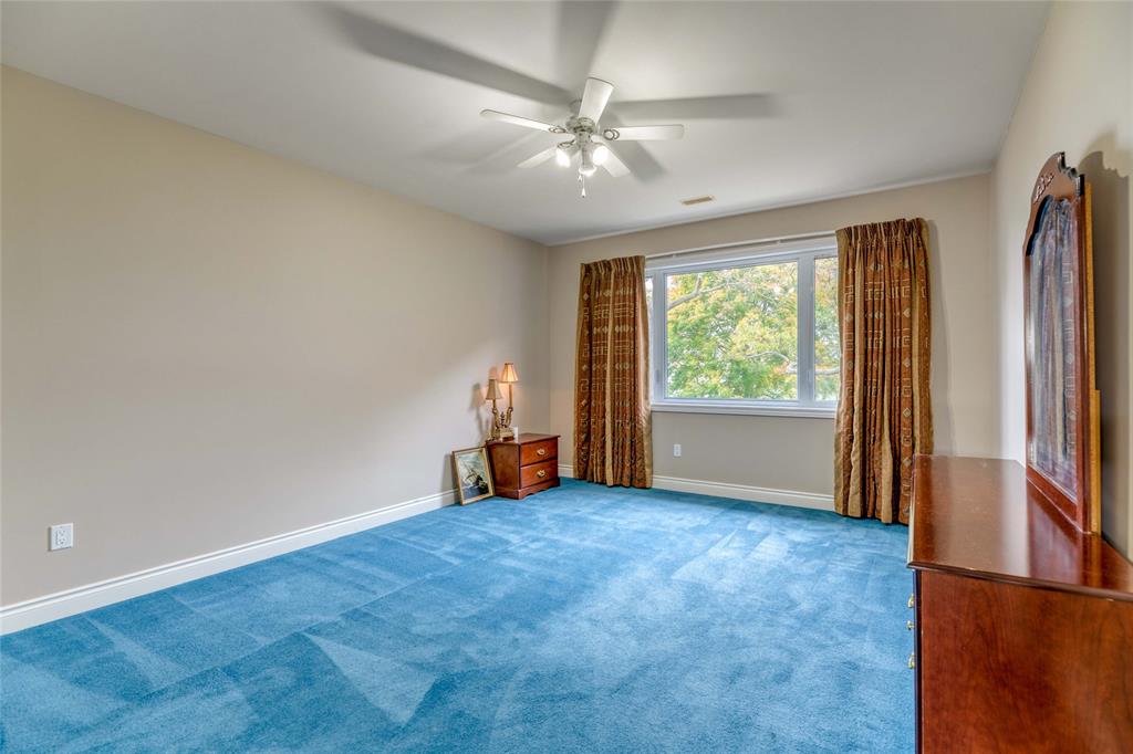 1224 LAKE HURON Parkway, Sarnia, Ontario, Canada