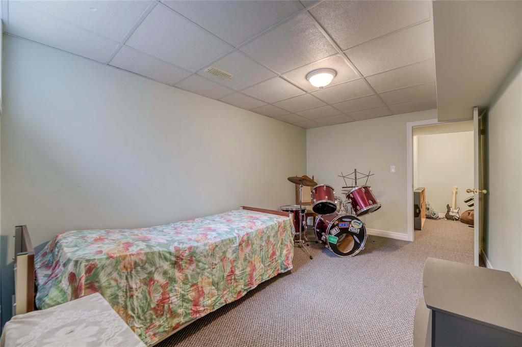 1224 LAKE HURON Parkway, Sarnia, Ontario, Canada