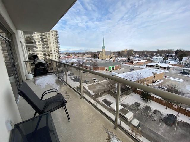 350 FRONT Street North Unit# 703, Sarnia, Ontario, Canada