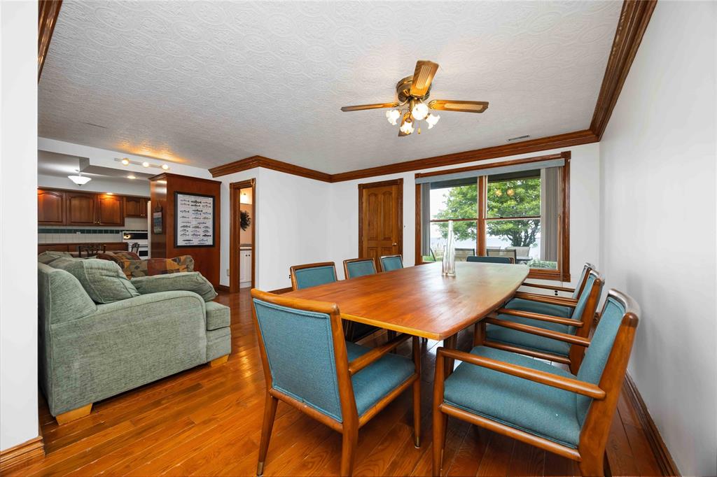 3490 Queen Street, Plympton-Wyoming, Ontario, Canada photo 15