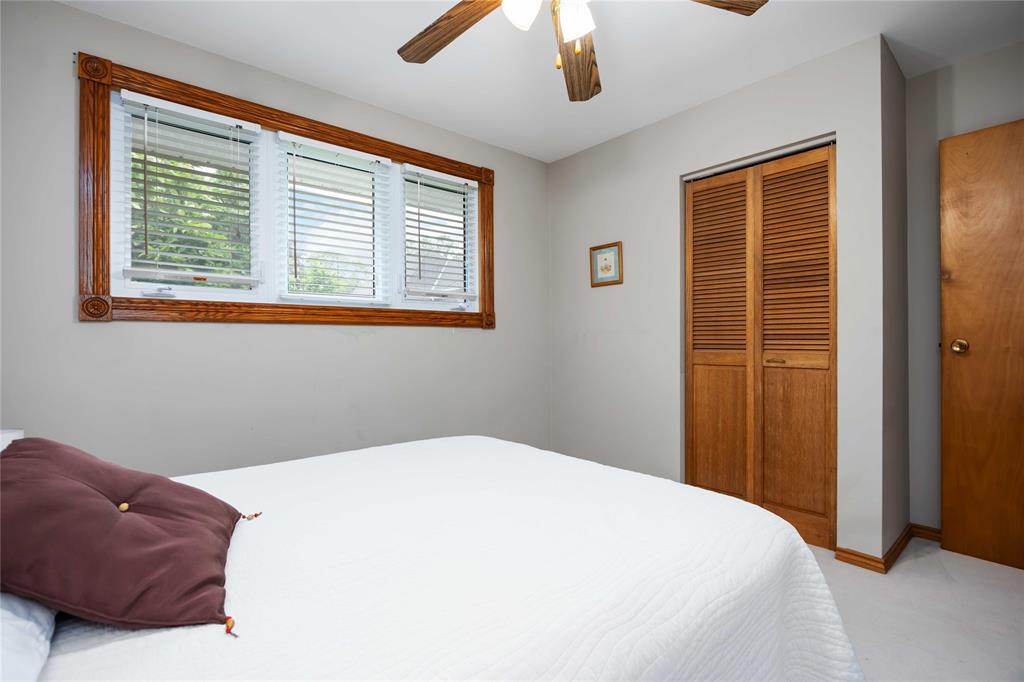 3490 Queen Street, Plympton-Wyoming, Ontario, Canada photo 18