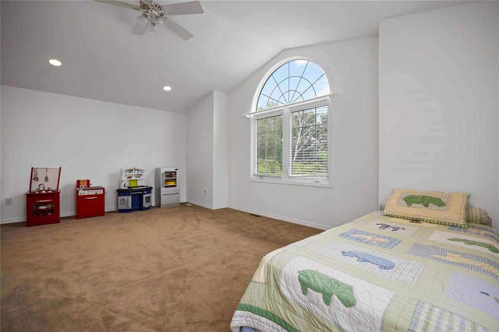 3490 Queen Street, Plympton-Wyoming, Ontario, Canada photo 33