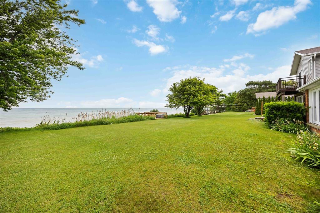 3490 Queen Street, Plympton-Wyoming, Ontario, Canada photo 39