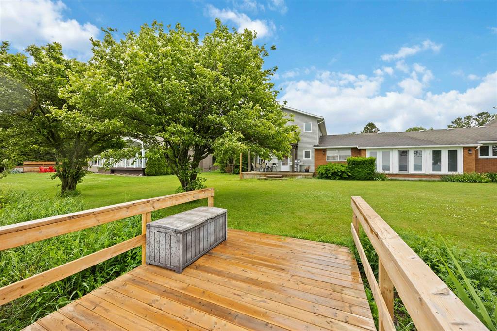 3490 Queen Street, Plympton-Wyoming, Ontario, Canada photo 42