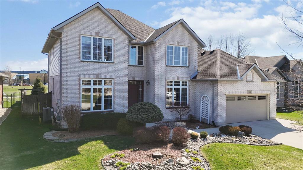111 Bridlepath Trail, Sarnia, Ontario, Canada photo 1