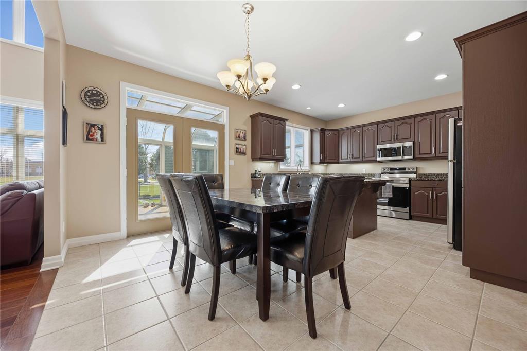 111 Bridlepath Trail, Sarnia, Ontario, Canada photo 9