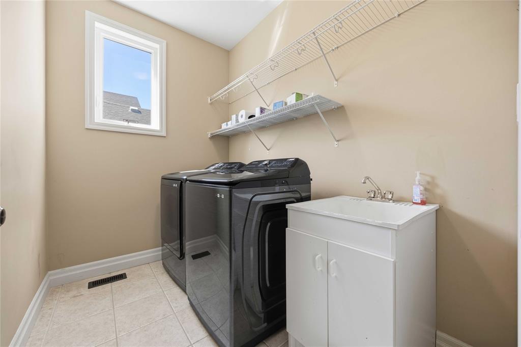 111 Bridlepath Trail, Sarnia, Ontario, Canada photo 15