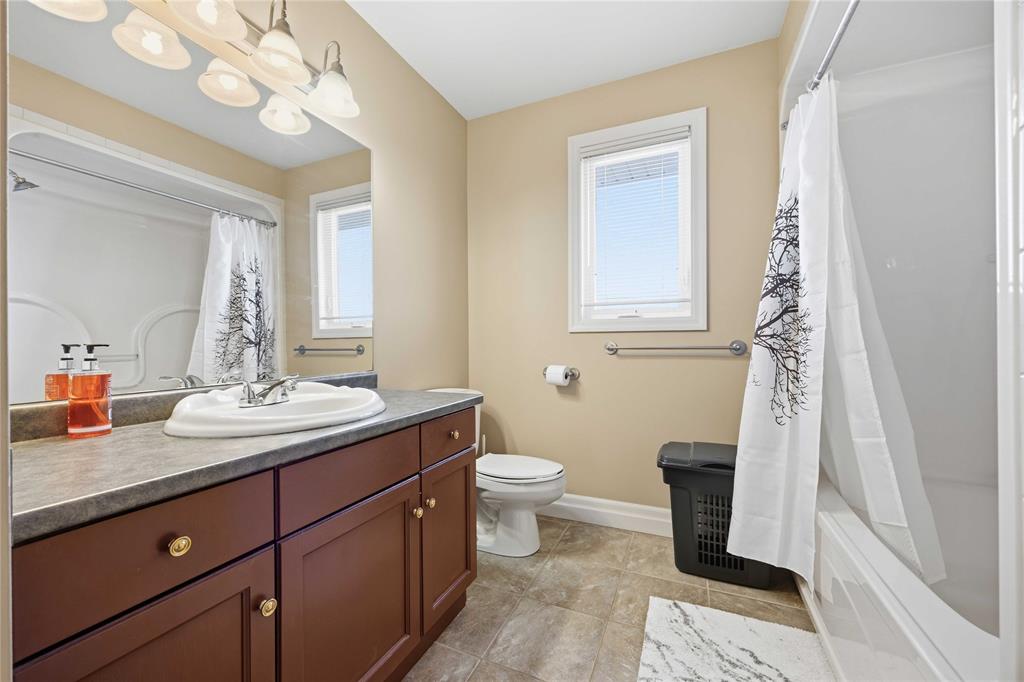 111 Bridlepath Trail, Sarnia, Ontario, Canada photo 20