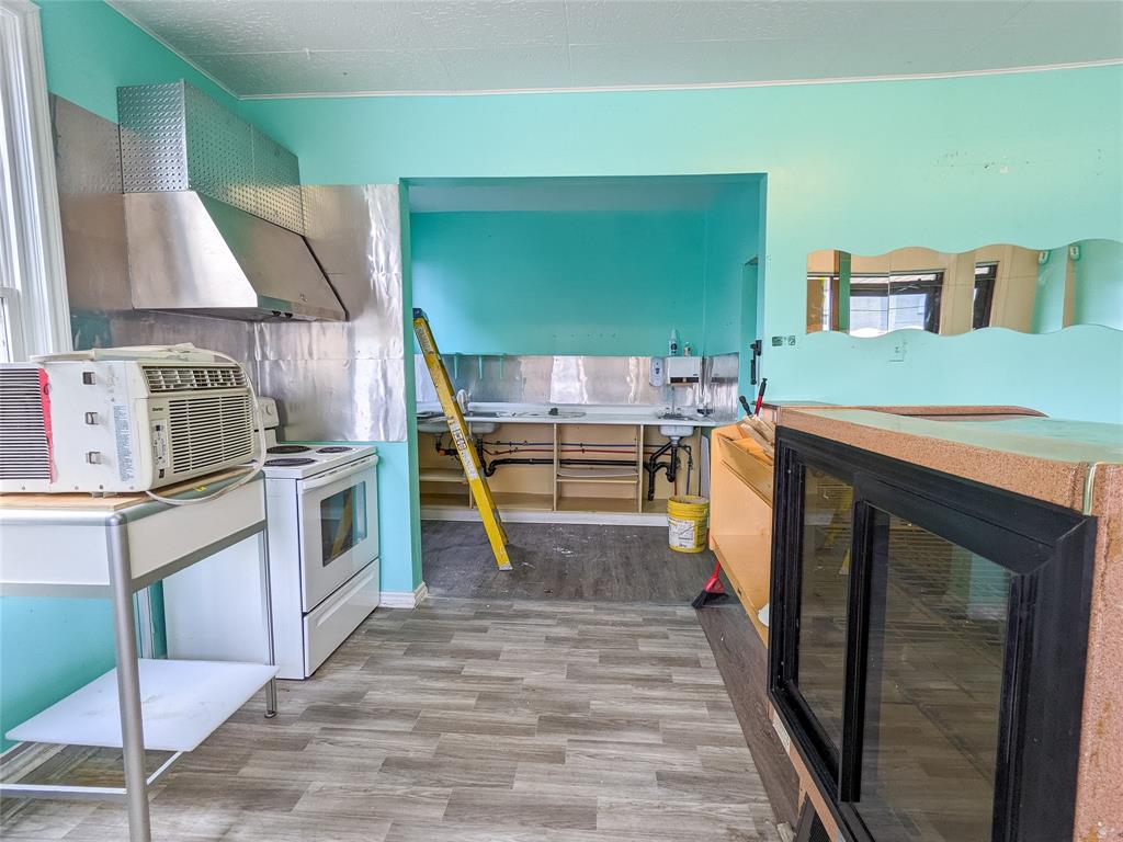 529, 533 & 537 CHRISTINA Street North, Sarnia, Ontario, Canada