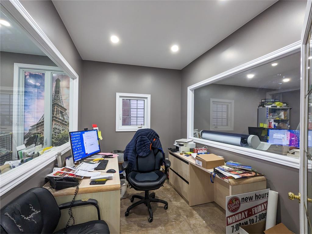 529, 533 & 537 CHRISTINA Street North, Sarnia, Ontario, Canada