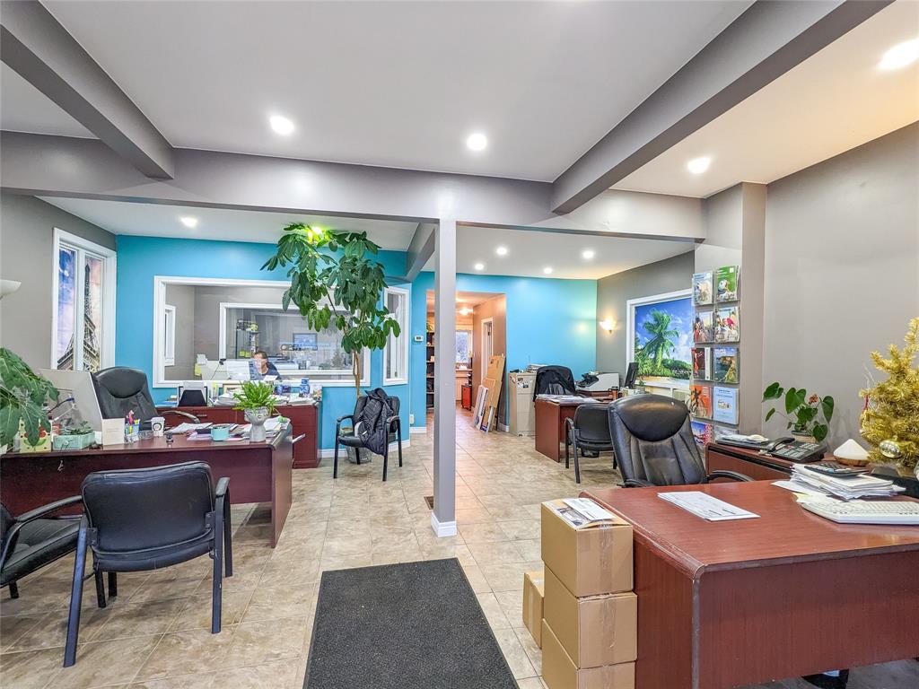 529, 533 & 537 CHRISTINA Street North, Sarnia, Ontario, Canada