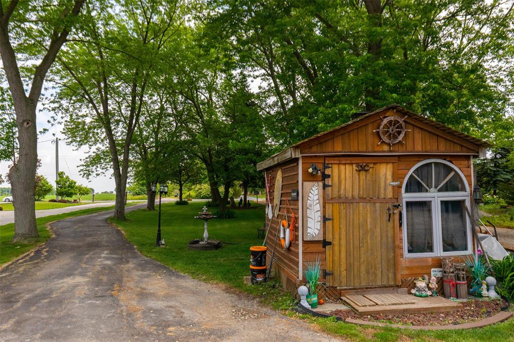 2825 ST CLAIR Parkway, Sombra, Ontario, Canada
