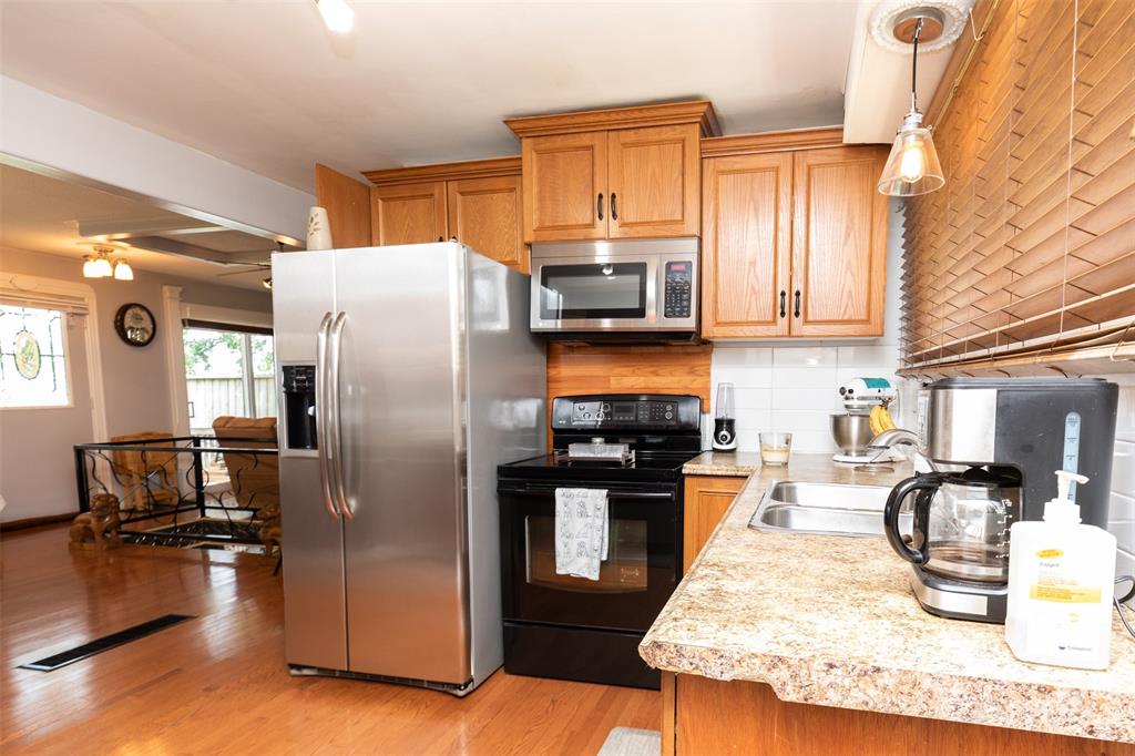2825 ST CLAIR Parkway, Sombra, Ontario, Canada