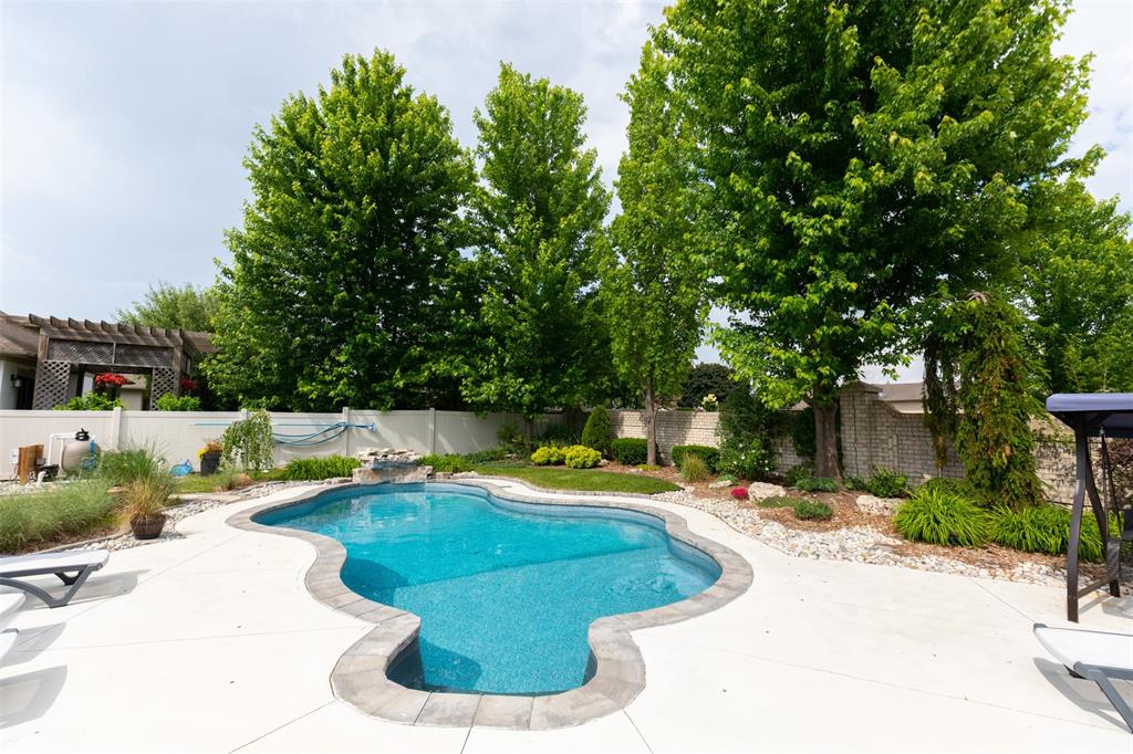 582 RIVERSIDE Drive, St. Clair, Ontario, Canada