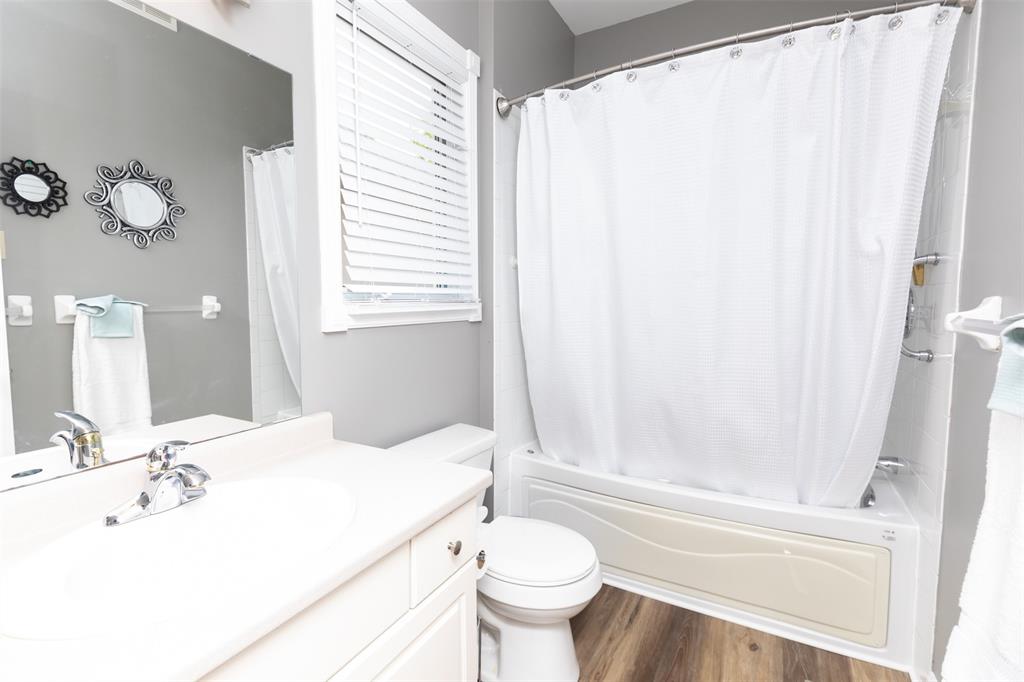 582 RIVERSIDE Drive, St. Clair, Ontario, Canada