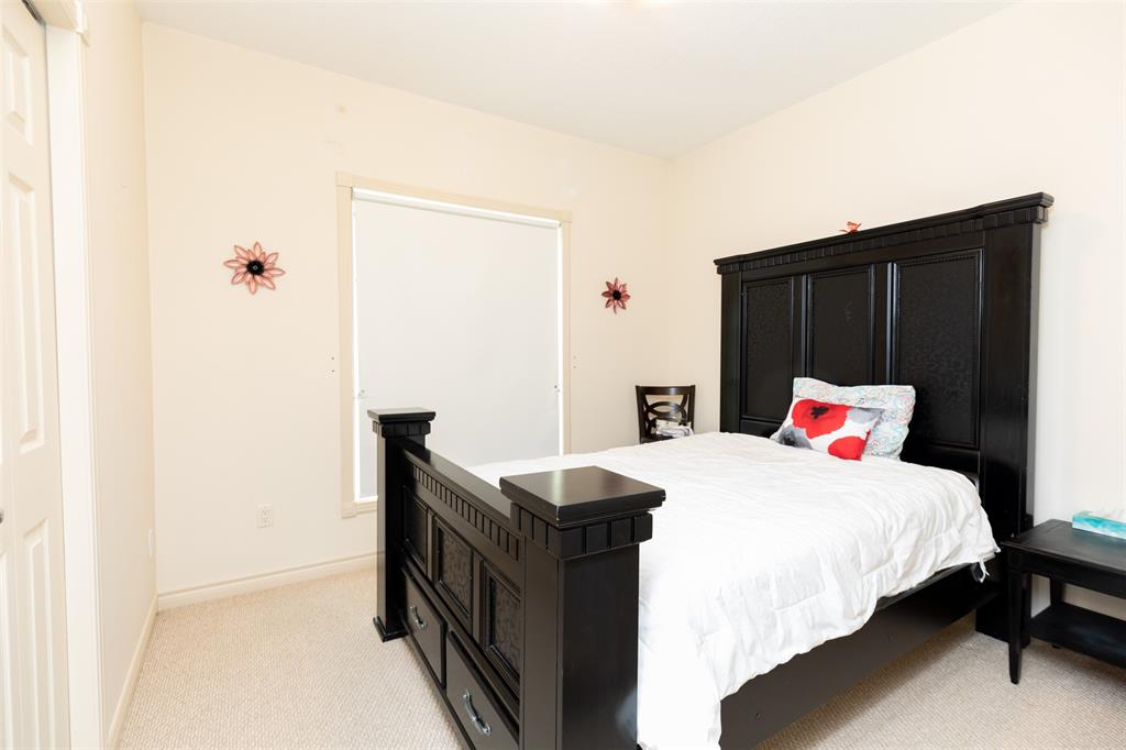 582 RIVERSIDE Drive, St. Clair, Ontario, Canada