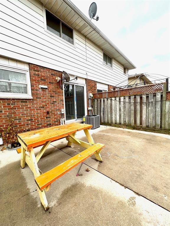 641 ROGER Street, Sarnia, Ontario, Canada