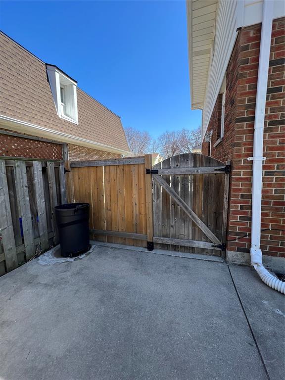 641 ROGER Street, Sarnia, Ontario, Canada