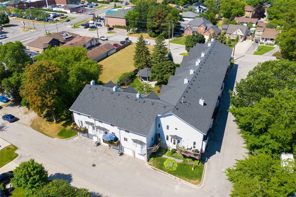 1730 MURPHY Road Unit# 10, Sarnia, Ontario, Canada