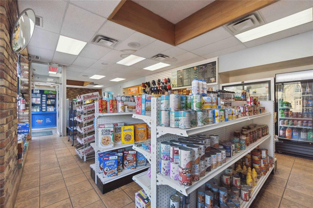 313 CHRISTINA Street North, Sarnia, Ontario, Canada photo 14