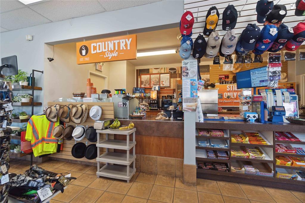 313 CHRISTINA Street North, Sarnia, Ontario, Canada photo 17