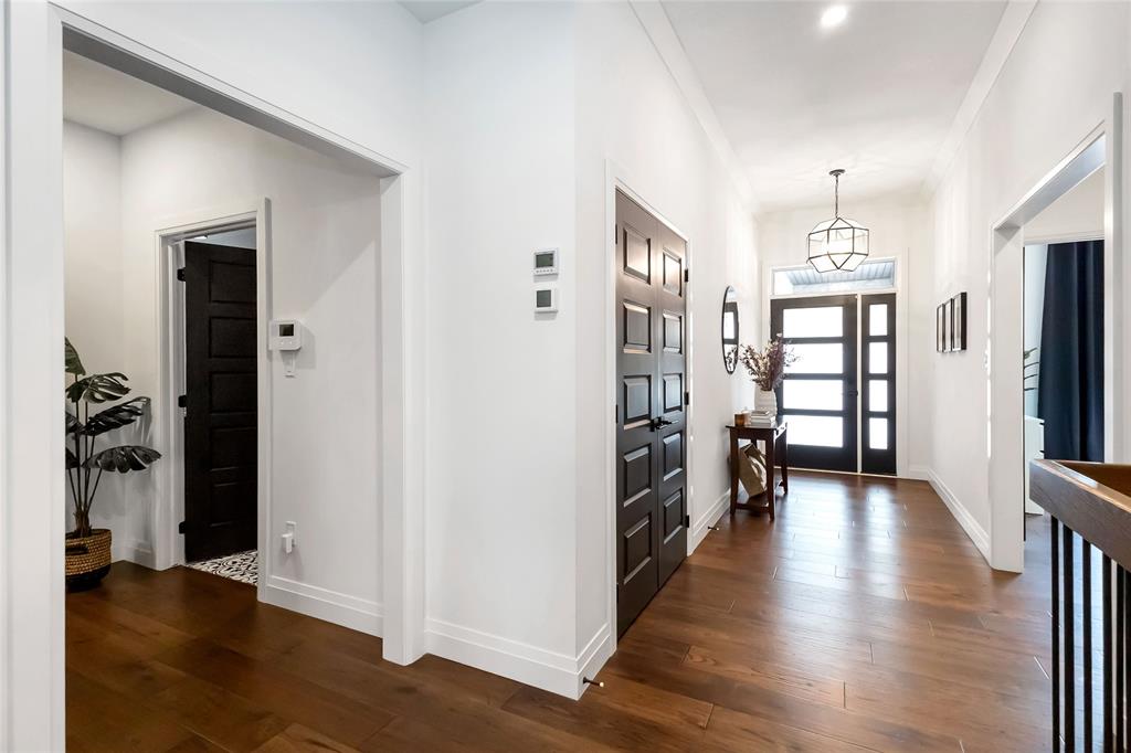 17 KEMP Crescent, Strathroy, Ontario, Canada photo 4