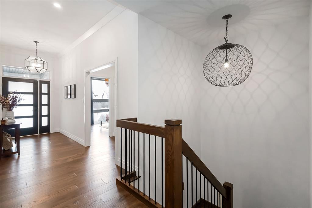 17 KEMP Crescent, Strathroy, Ontario, Canada photo 6