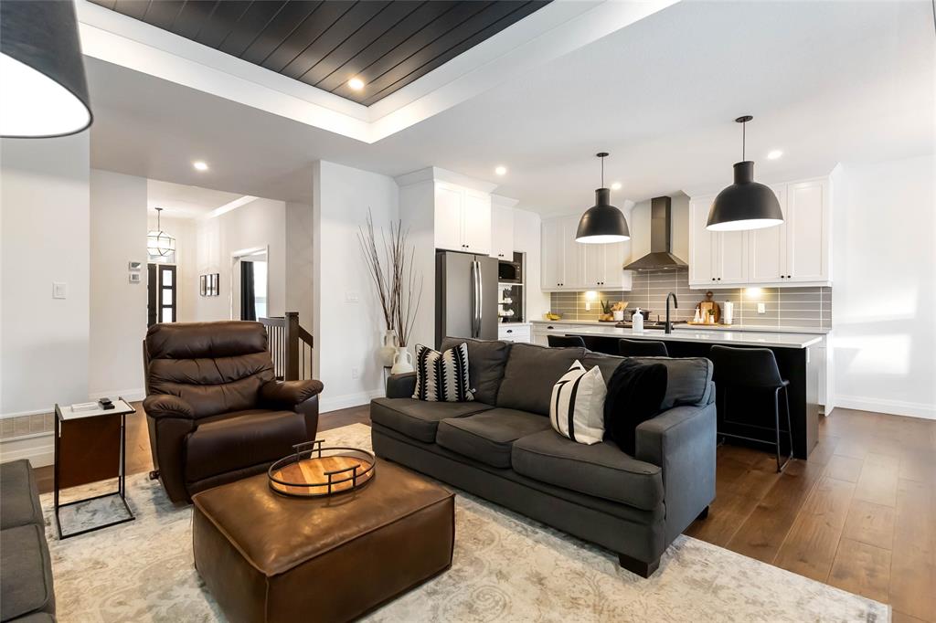 17 KEMP Crescent, Strathroy, Ontario, Canada photo 13