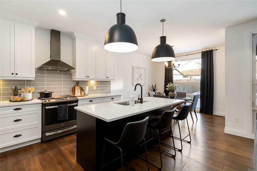 17 KEMP Crescent, Strathroy, Ontario, Canada photo 14