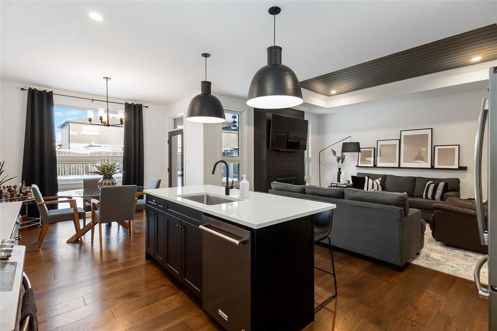 17 KEMP Crescent, Strathroy, Ontario, Canada photo 18