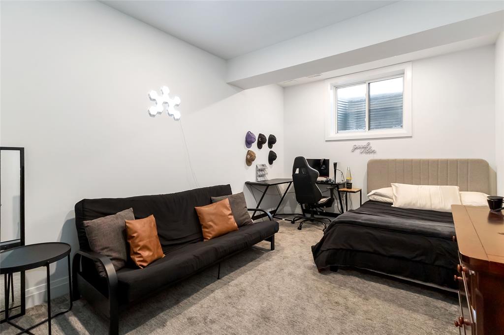 17 KEMP Crescent, Strathroy, Ontario, Canada photo 37