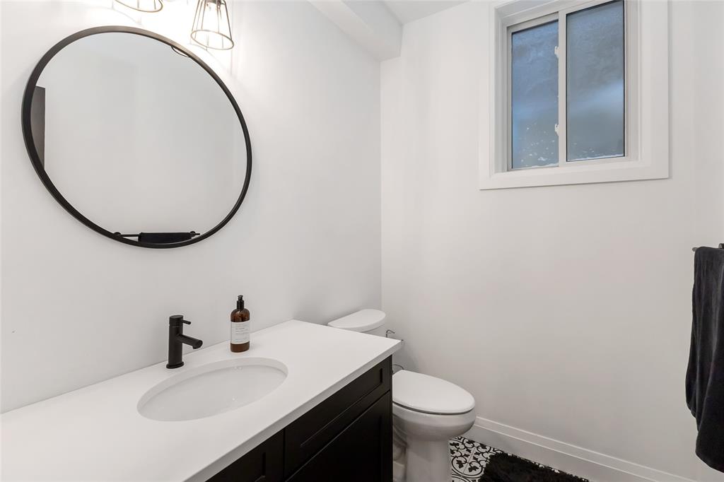 17 KEMP Crescent, Strathroy, Ontario, Canada photo 41